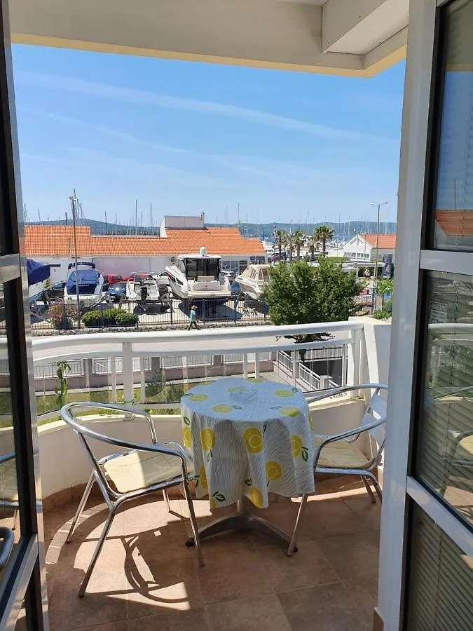 Villa Emilly Biograd Na Moru Setaliste Kneza Branimira 44 Apartman